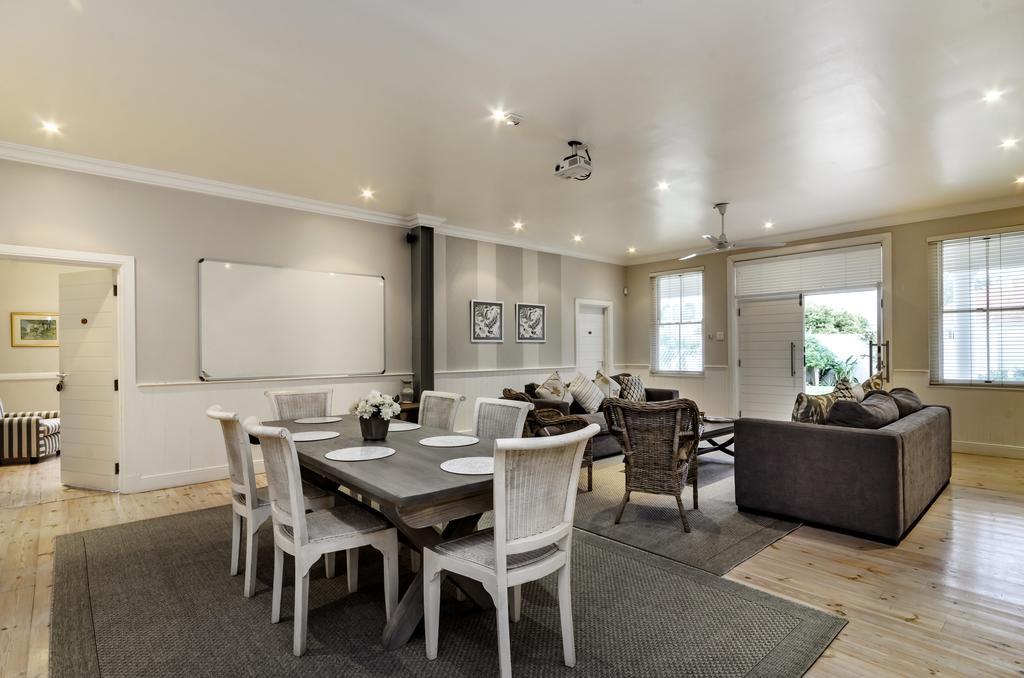 First Avenue Guesthouse 포트엘리자베스 외부 사진