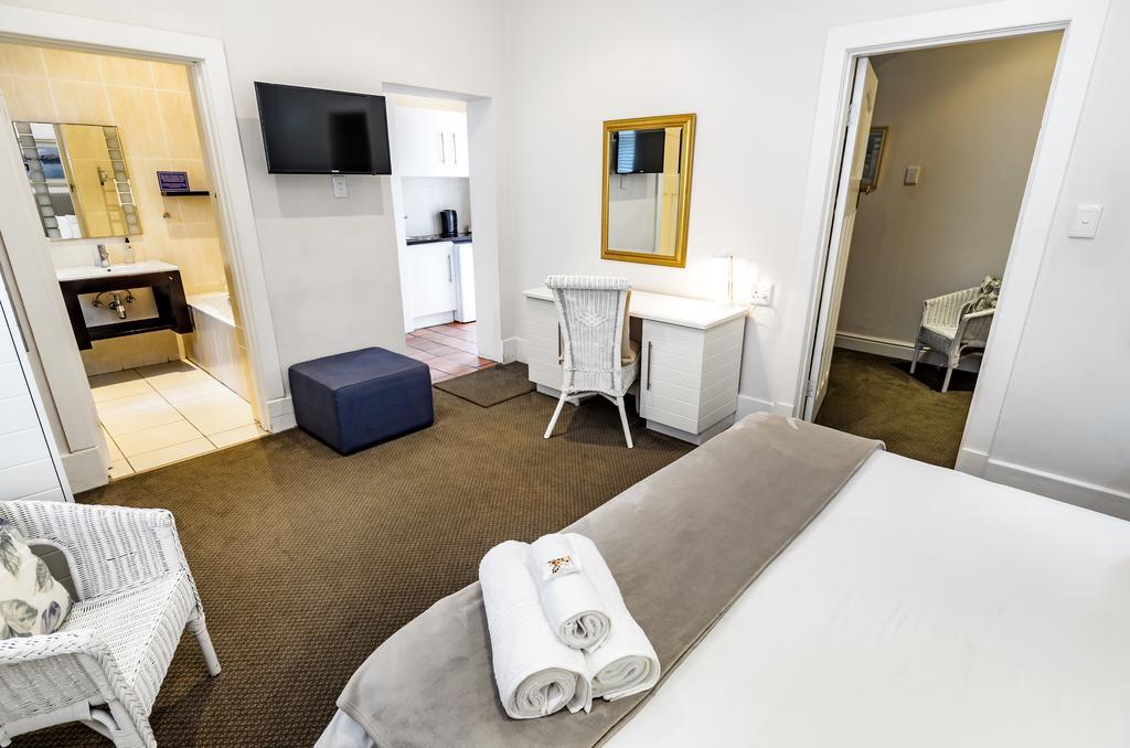 First Avenue Guesthouse 포트엘리자베스 외부 사진